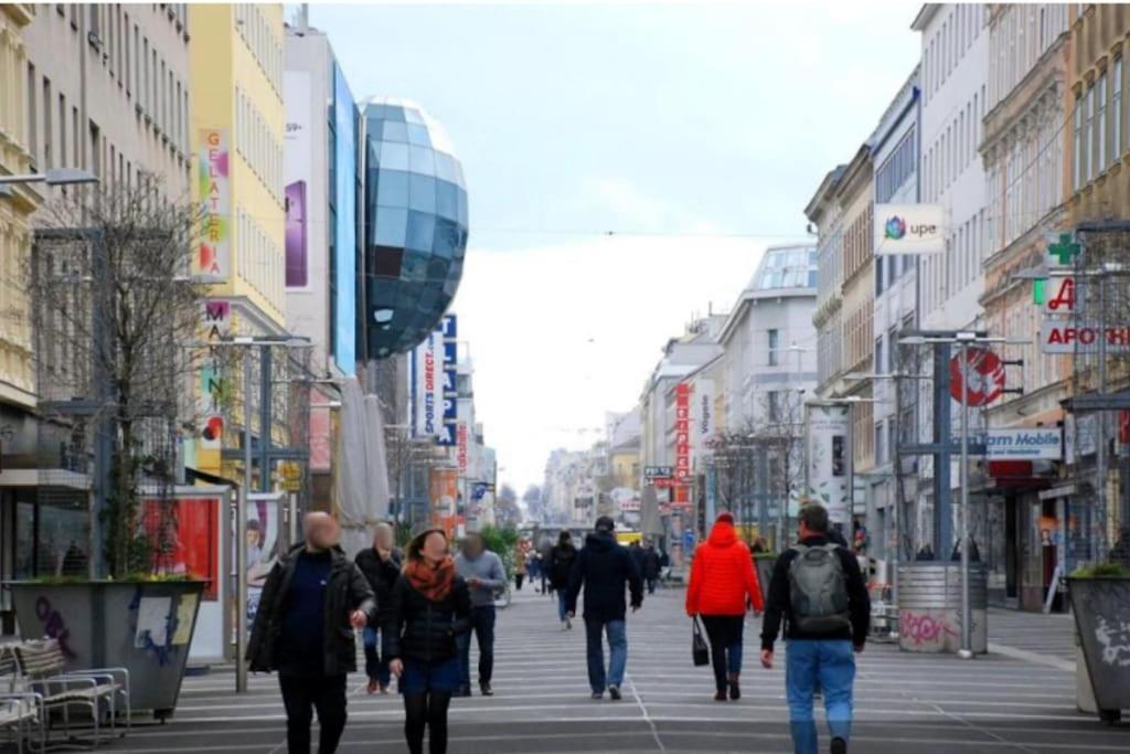 Nr 1 Apartment With 2 Balconies 3 Bedrooms Near Main Train Station Wien Exterior foto